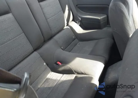 2009 Ford Mustang V6/V6 Premium from USA, damaged, VIN 1ZVHT80N995136919